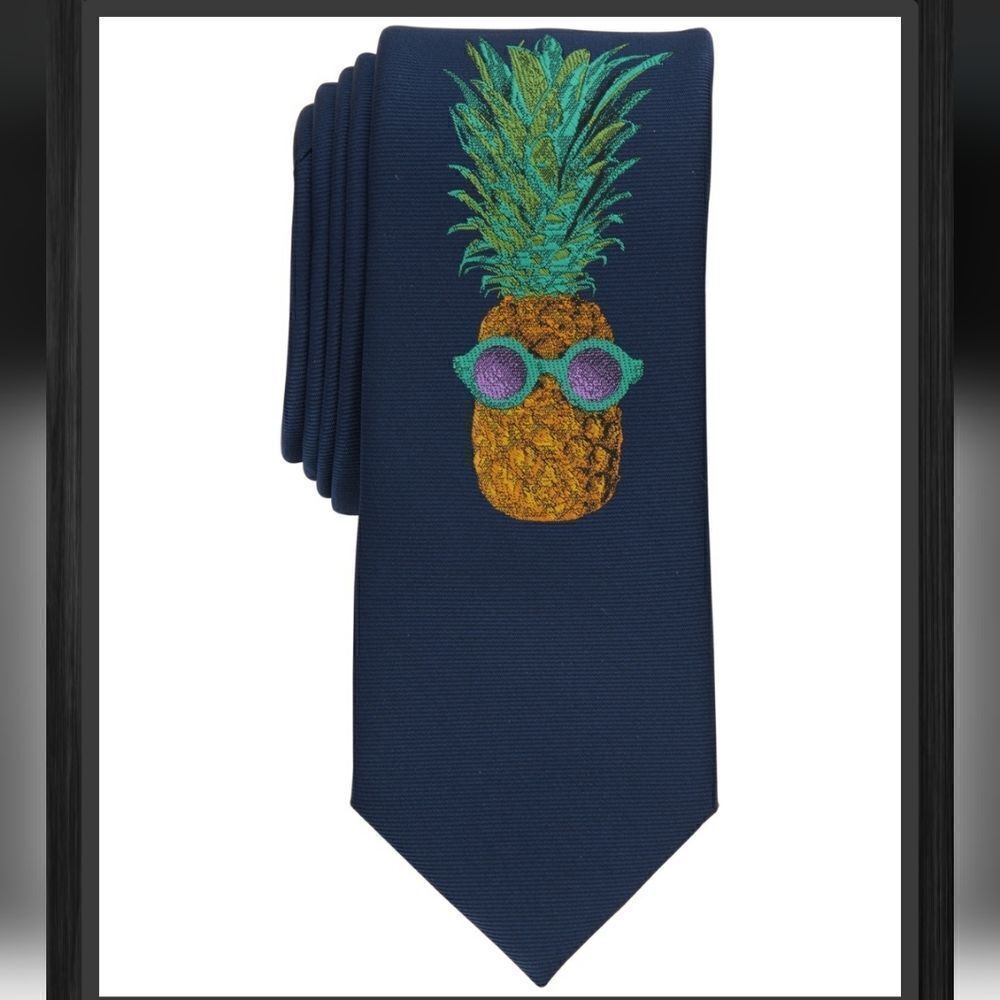 Bar III Ruba Pineapple Tie